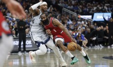 开云体育-詹姆斯封盖乔治，湖人击败快船重夺榜首