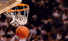 开云APP-国王强势拿下勇士！王朝陨落之夜，新王恩比德完成加冕