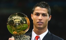 开云下载-孤星破铁壁，戈麦斯灵光斩蓝鹰，阿森纳客场奏凯彰显冠军相