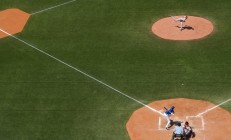 开云体育登录-奇迹与枷锁，羽毛球场上，两种超越胜负的唯一性