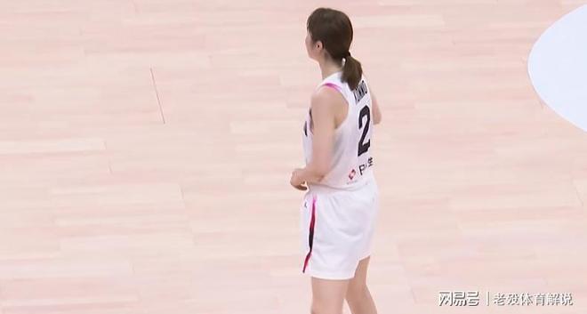 包含福建女篮豪取三分，豪取三连胜的词条