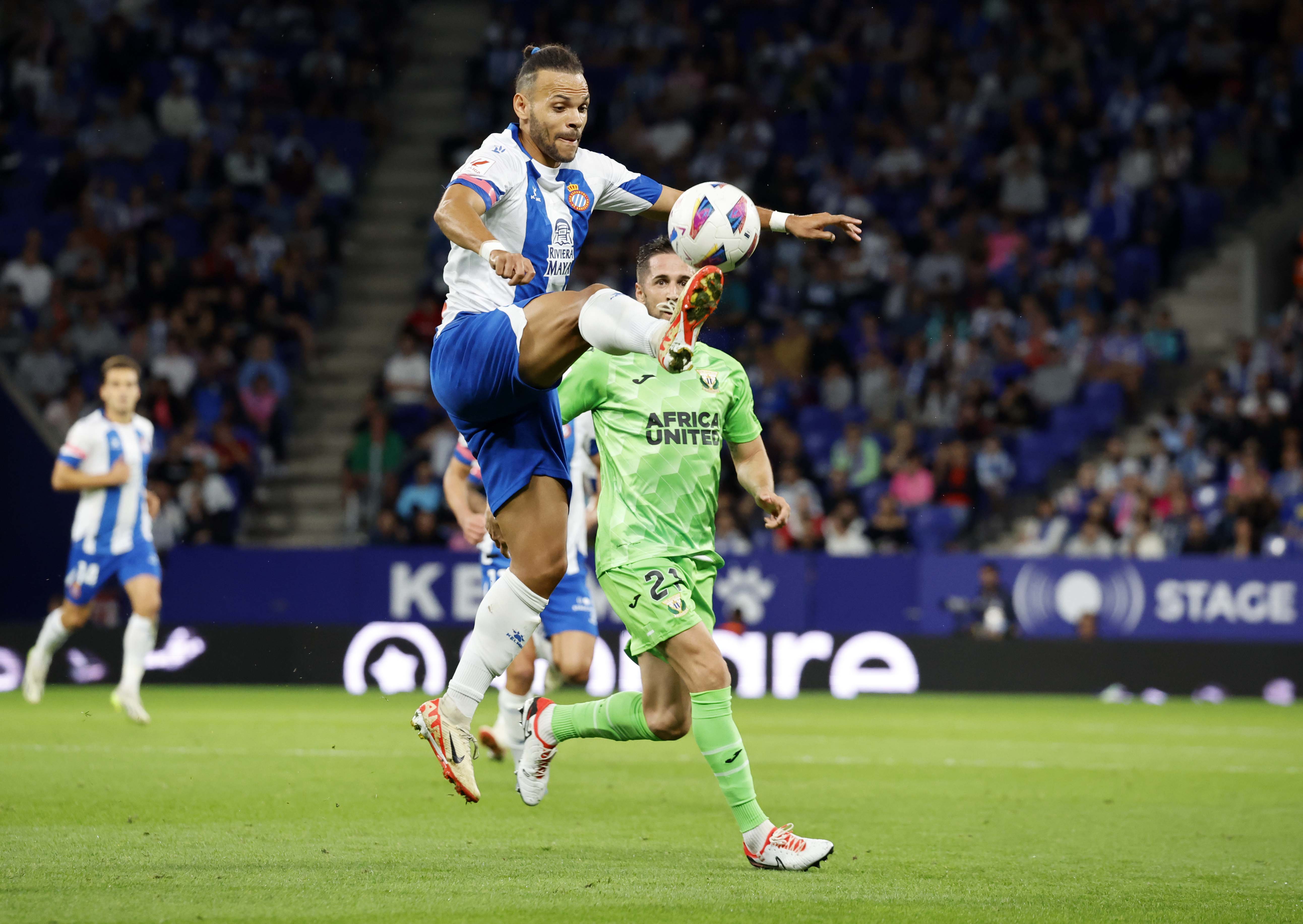 莱加内斯主场惨败，遭遇季初颓势