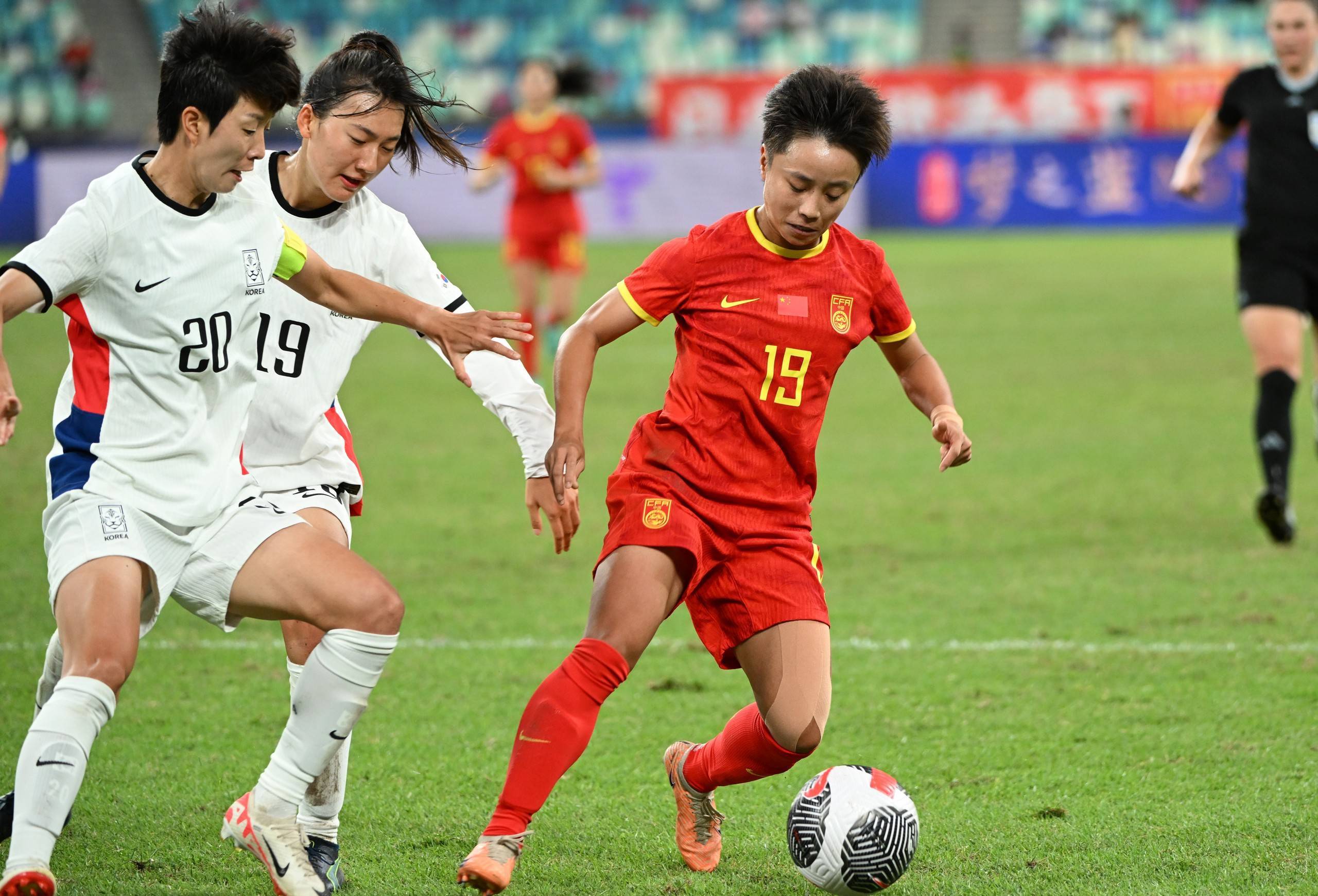 国际比赛引关注,中国女足再次成焦点的简单介绍 国际比赛引关注,中国女足再次成焦点的简单介绍