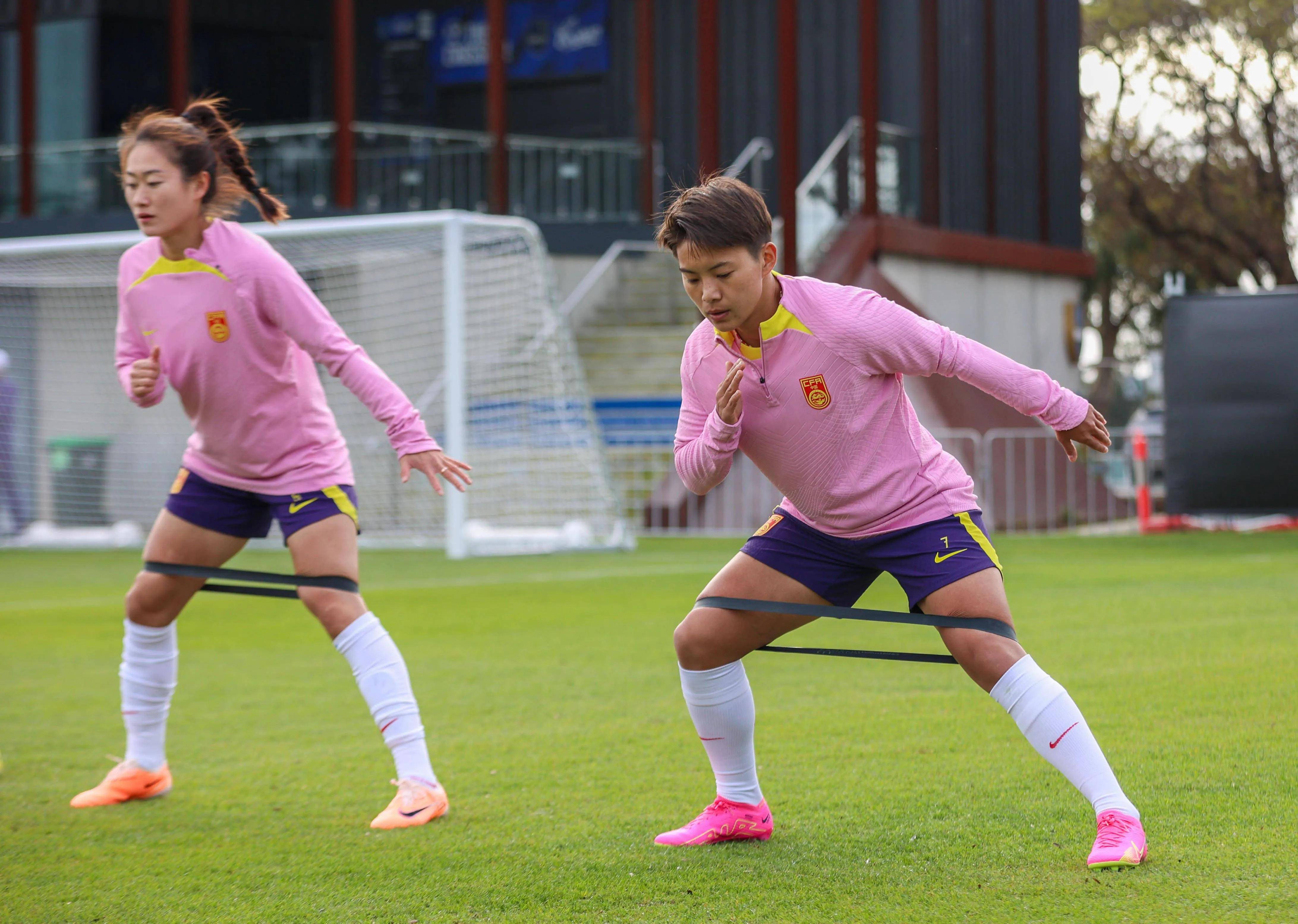 国际比赛引关注,中国女足再次成焦点的简单介绍 国际比赛引关注,中国女足再次成焦点的简单介绍