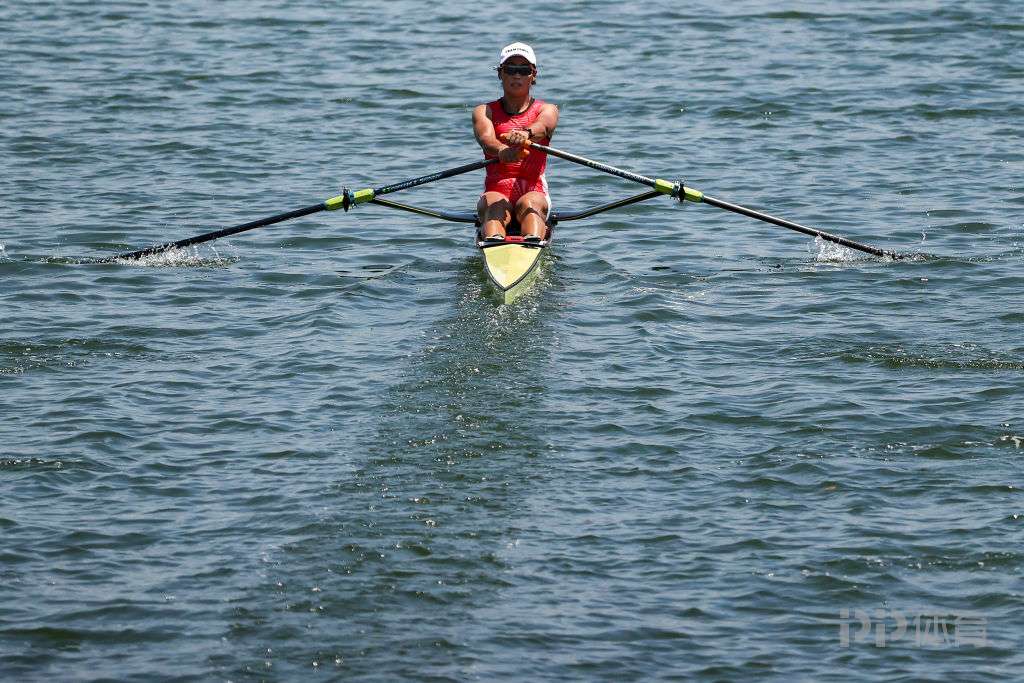 新西兰赛艇运动员领先赢得金牌 新西兰赛艇运动员领先赢得金牌