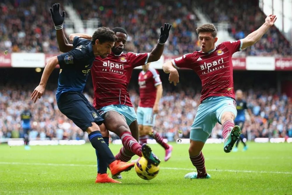 南安普顿主场告捷,稳固中游位置 南安普顿主场告捷,稳固中游位置