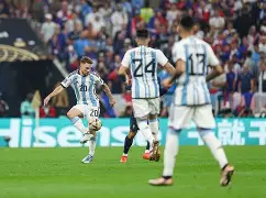 基辅迪拜桑特亚杜赢球再进一球,凑合累计22球梅内 基辅迪拜桑特亚杜赢球再进一球,凑合累计22球梅内