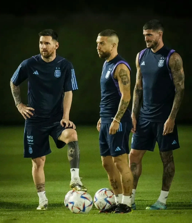 包含阿根廷碾压墨西哥,拉什福德点燃赛场的词条 包含阿根廷碾压墨西哥,拉什福德点燃赛场的词条