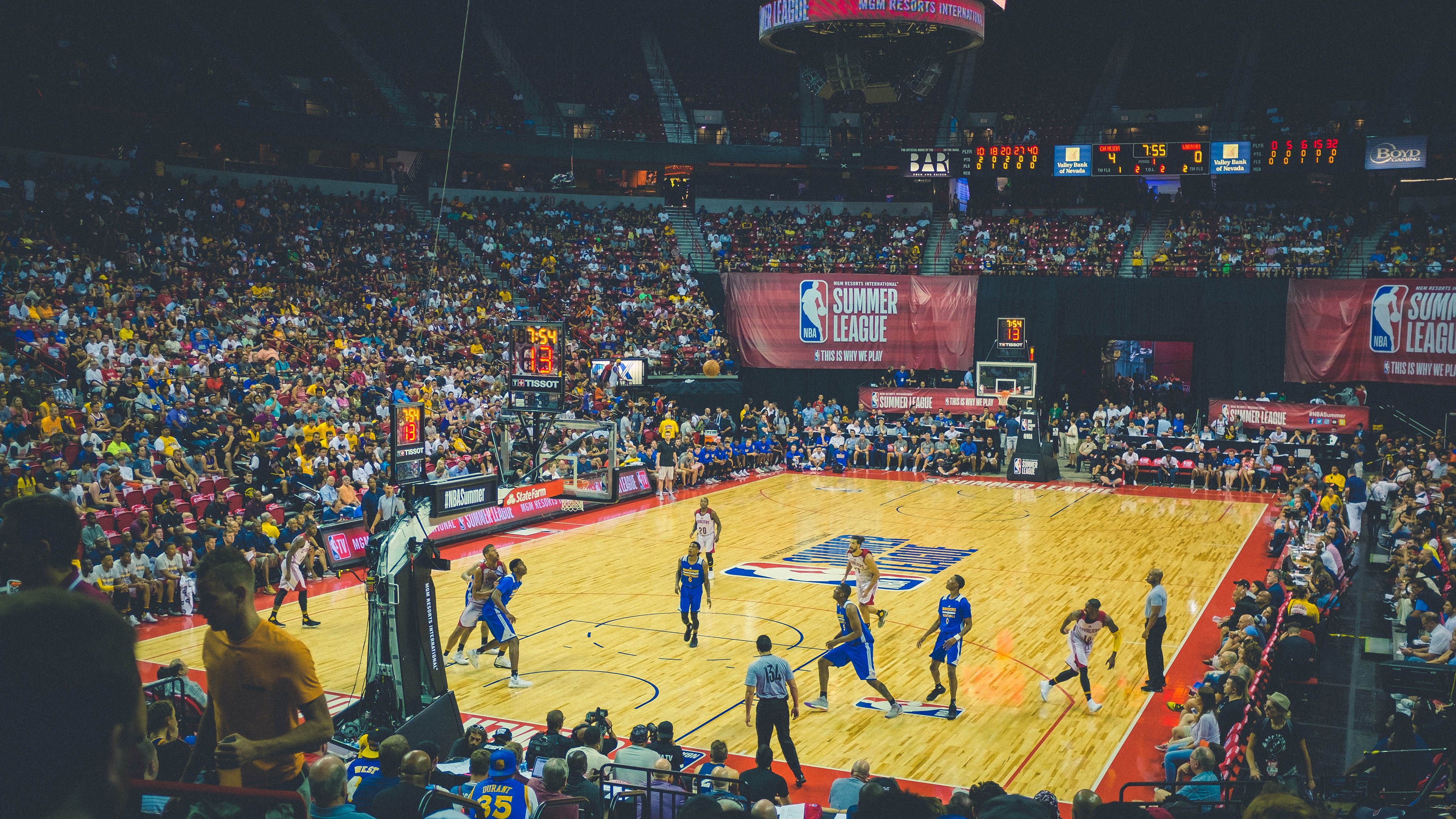 从闪电到熔炉,杜兰特攻防转换核心如何助热火终结公牛时代