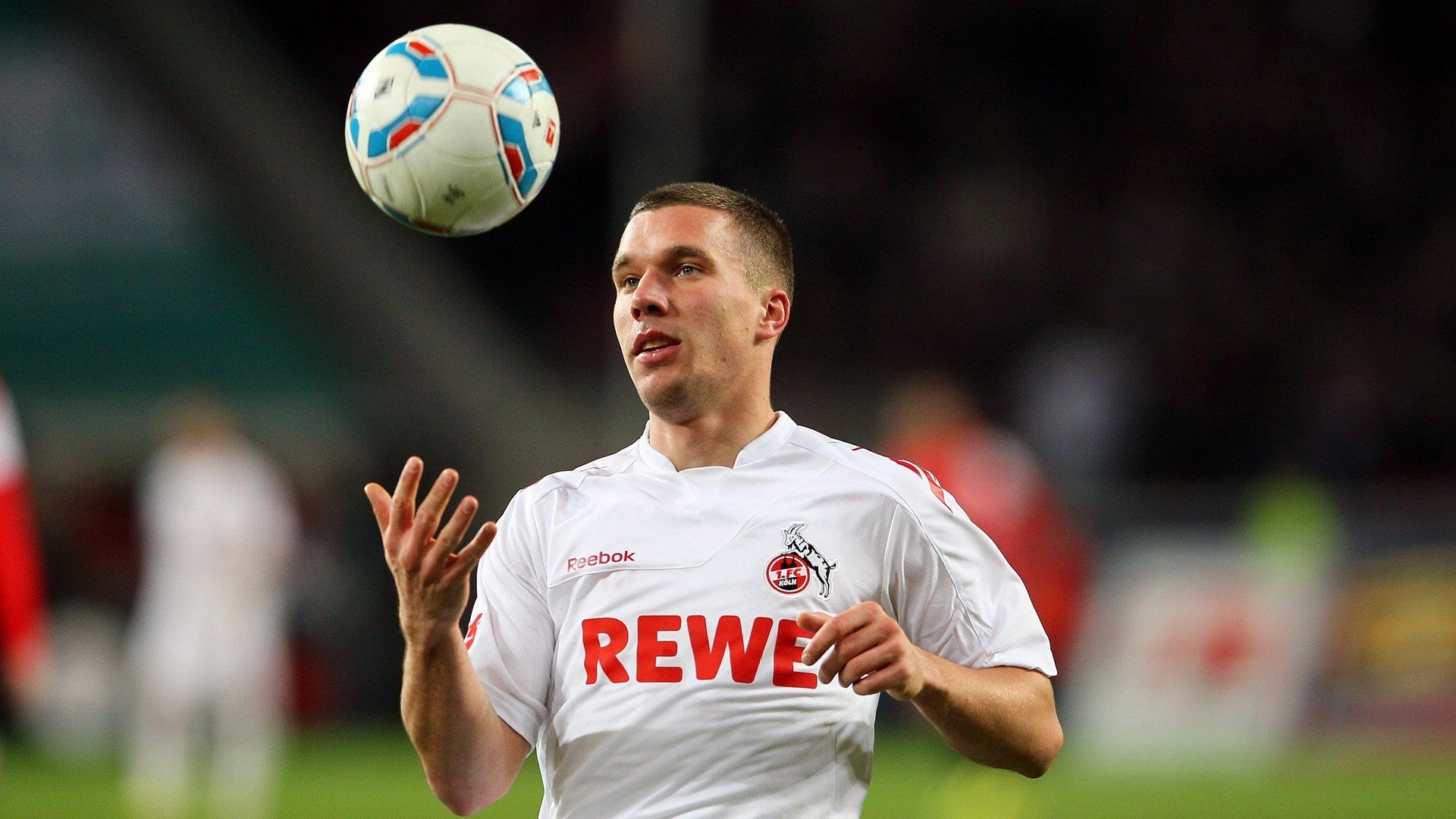 爆冷夜的火焰，当德国战车熄火，安赛龙点燃冰封王座